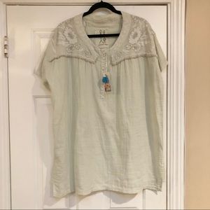 NWT Johnny Was Embroidered Phantom Green Tunic Dress shirt